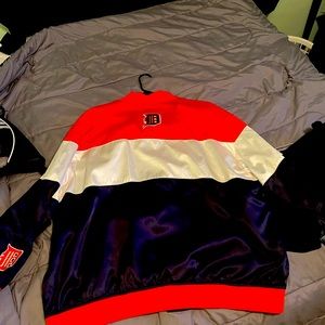 Custom Mitchell and Ness Detroit tiger’s 100$